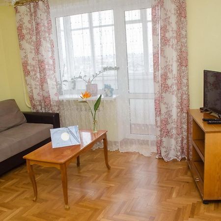 Apartament Na Adamkovskoy Apartman Breszt Kültér fotó