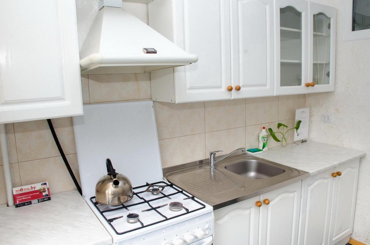 Apartament Na Adamkovskoy Apartman Breszt Kültér fotó